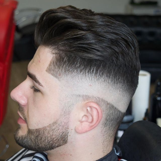 Corte con diseño en Colitas Barber