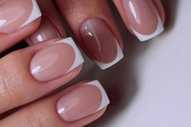 Manicura francesa LorenaAlfonso