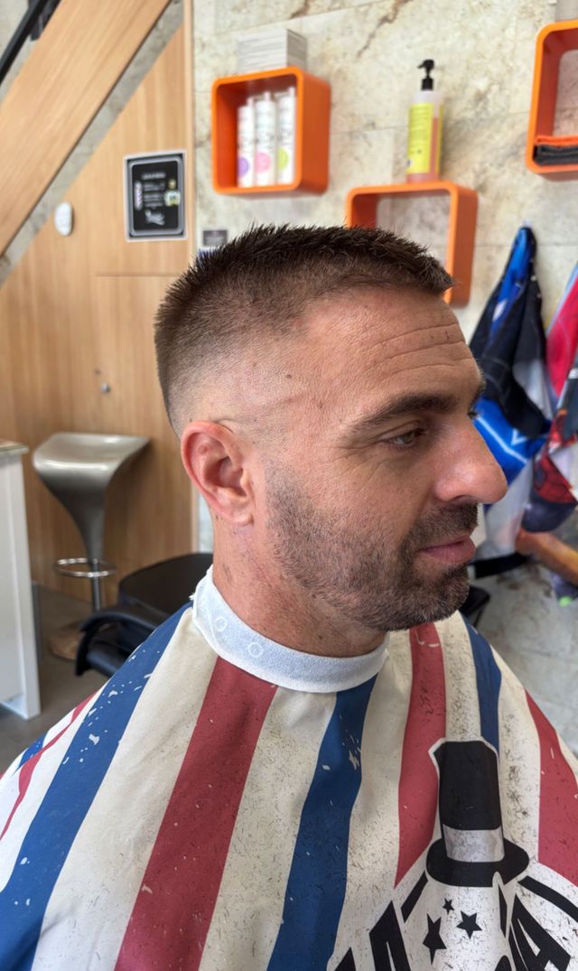 Fade con barba en La Barbería Sergio Pérez